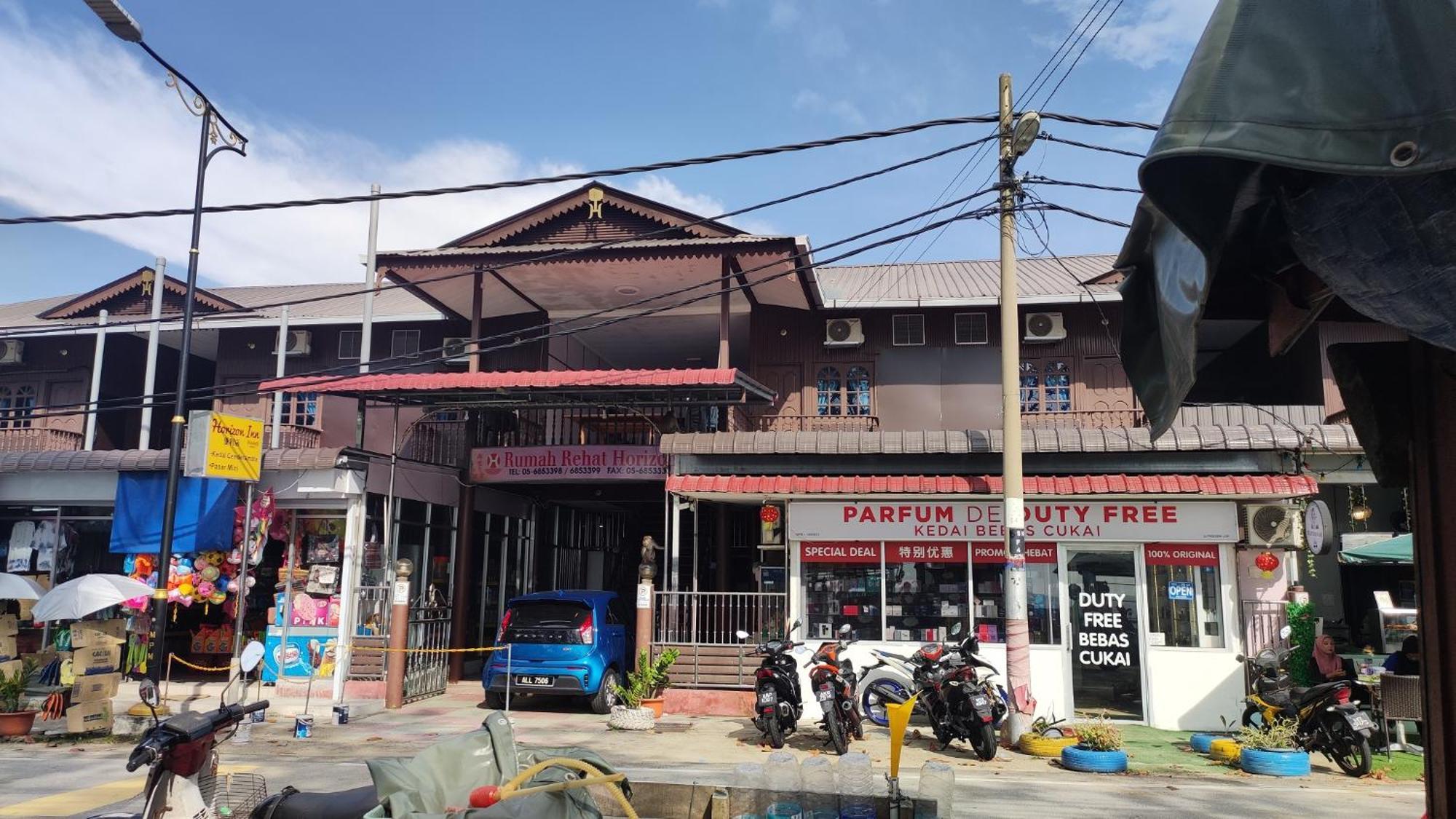 Horizon Inn Kampung Teluk Nipah Exterior foto